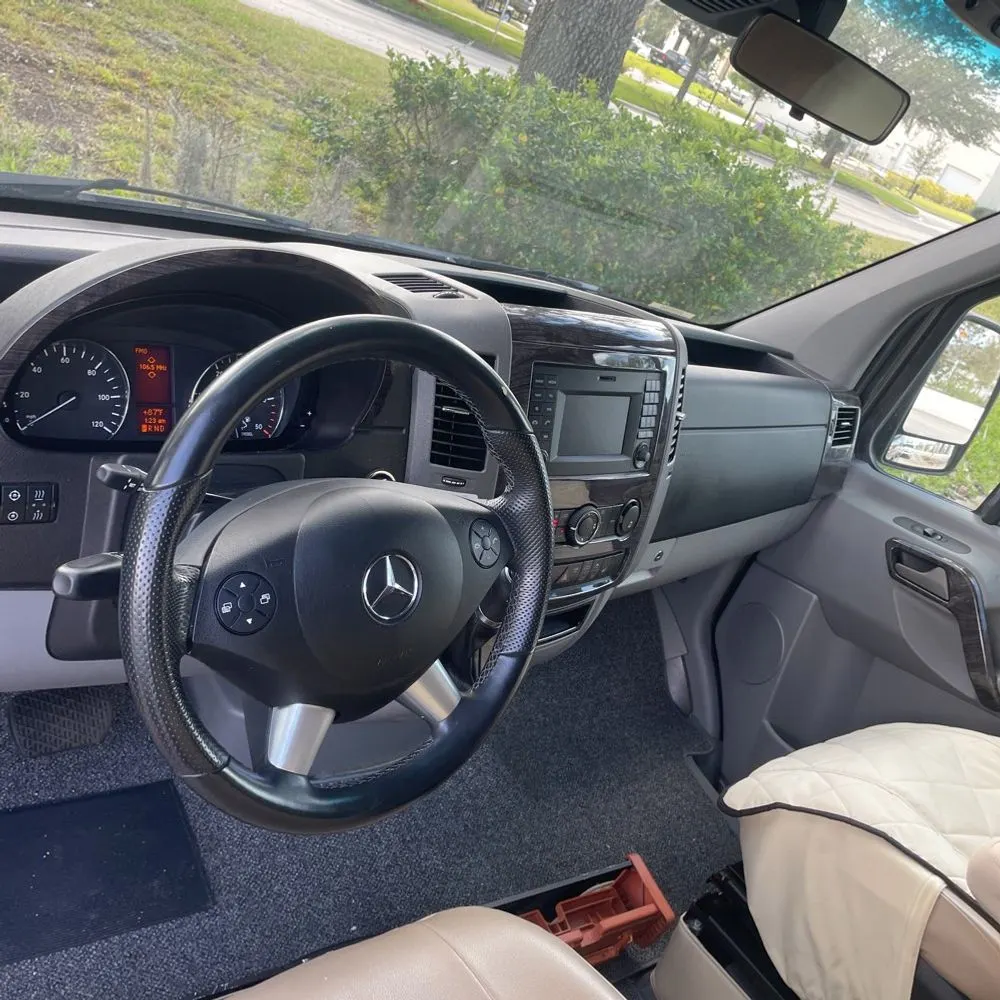 2017 Mercedes-Benz Sprinter 2500