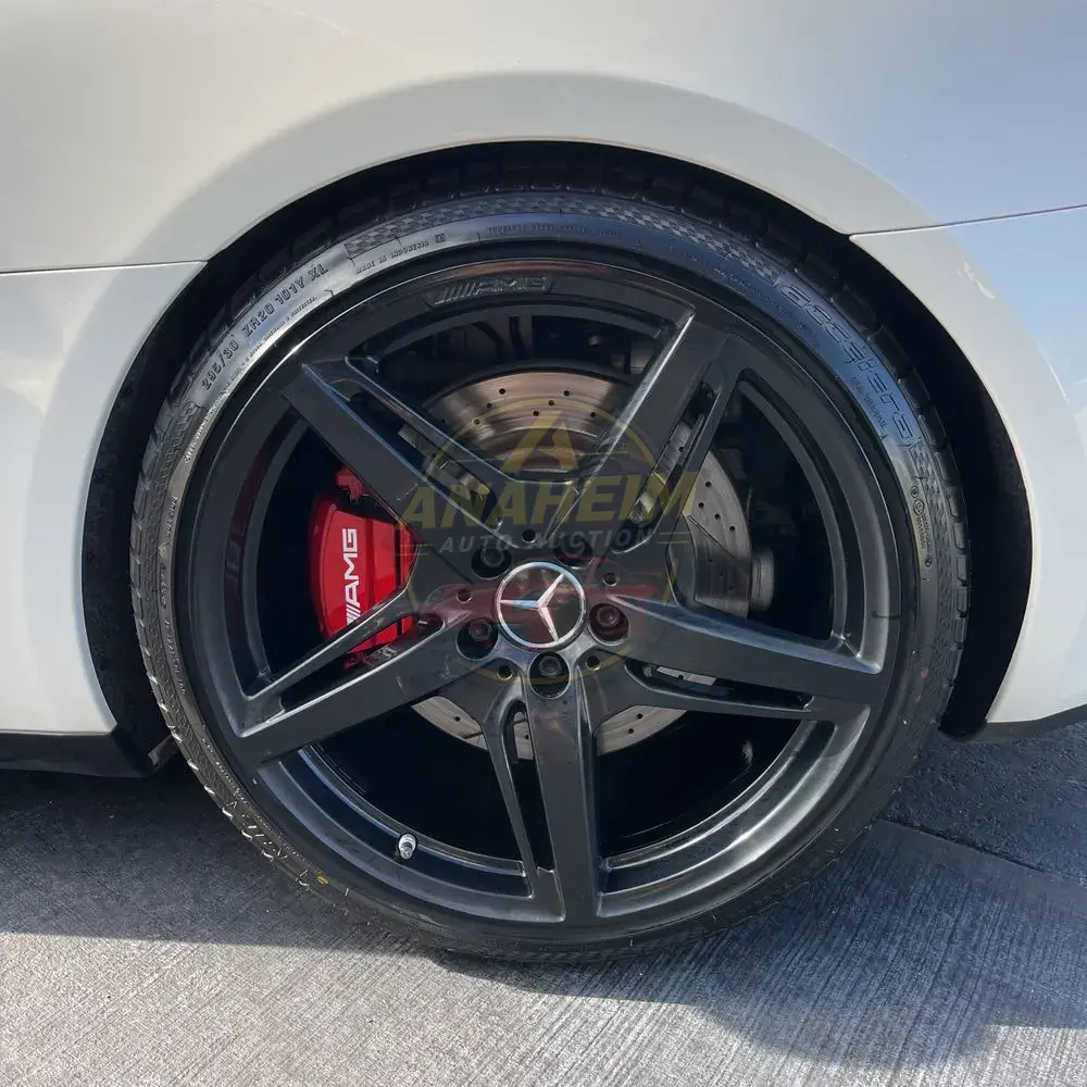 2017 Mercedes-Benz AMG GT Base