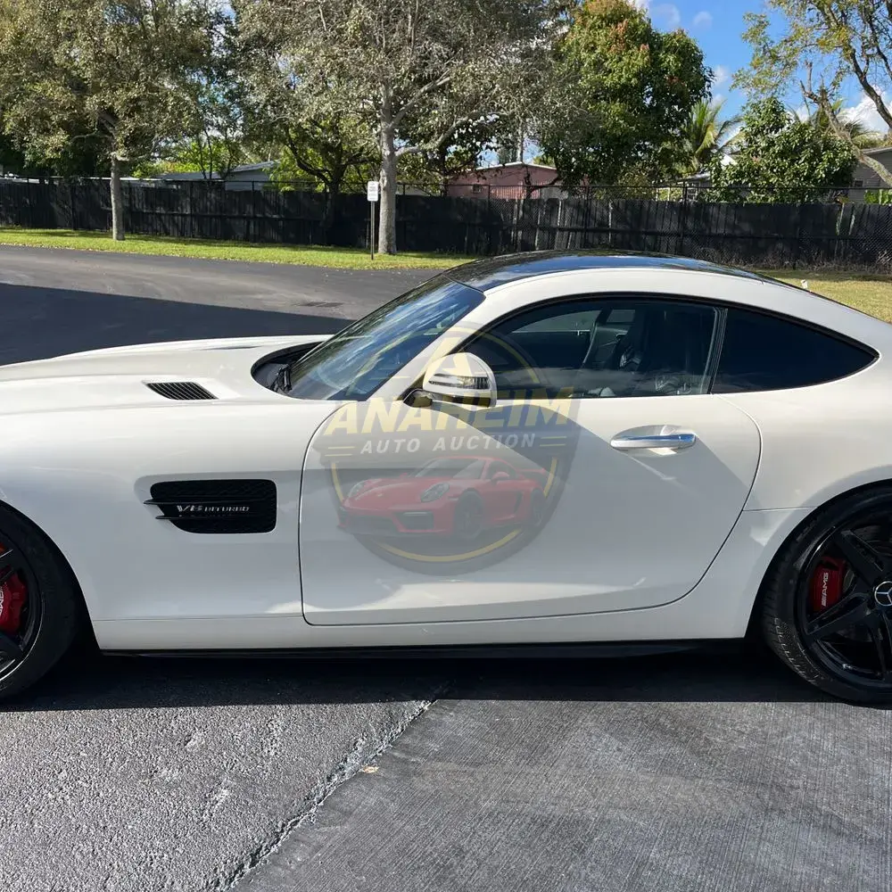 2017 Mercedes-Benz AMG GT Base