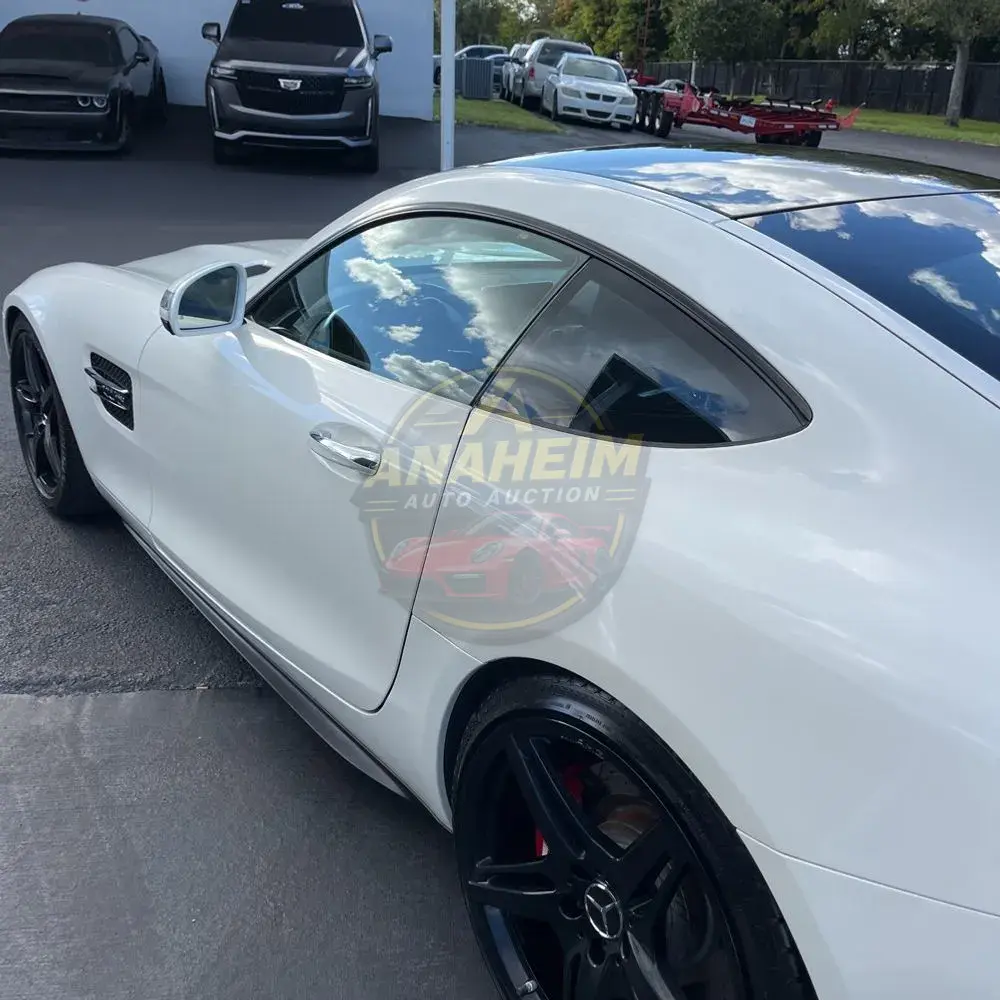 2017 Mercedes-Benz AMG GT Base