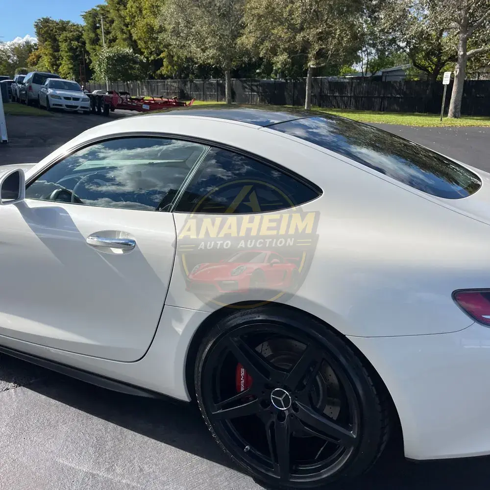 2017 Mercedes-Benz AMG GT Base