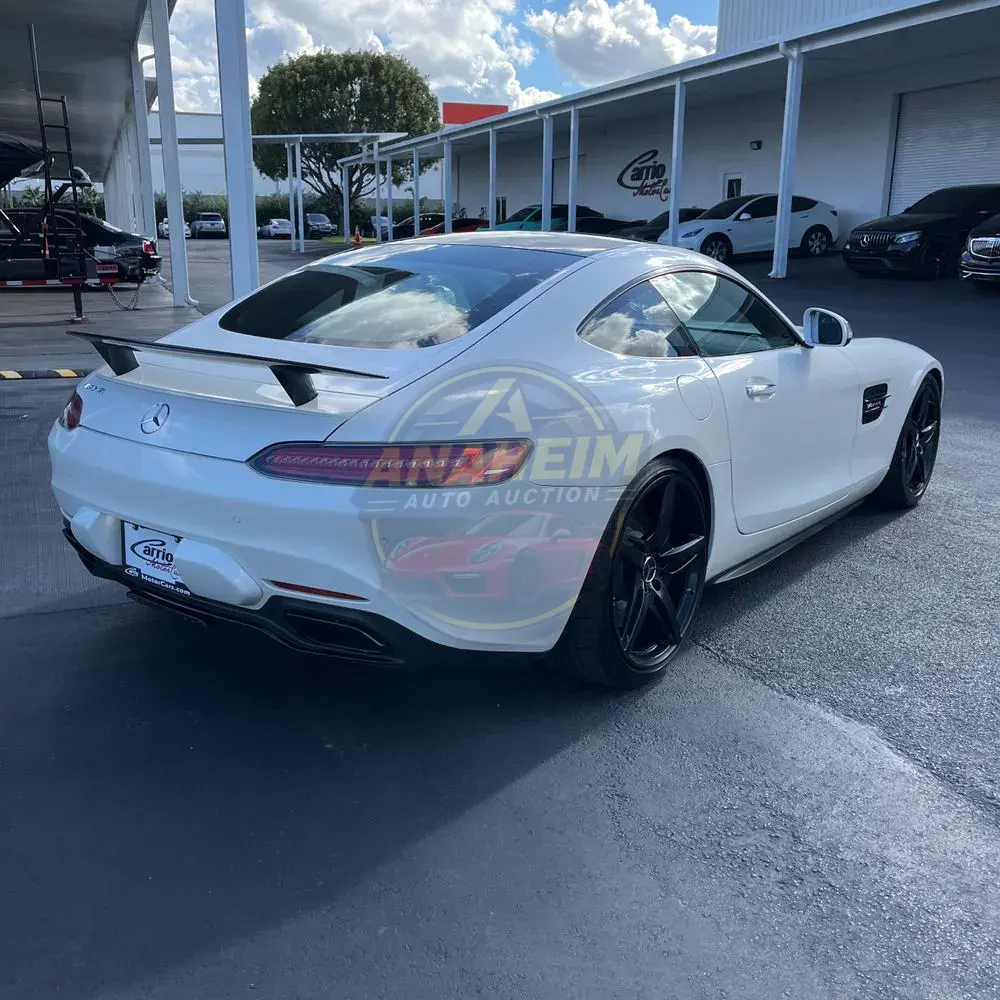 2017 Mercedes-Benz AMG GT Base