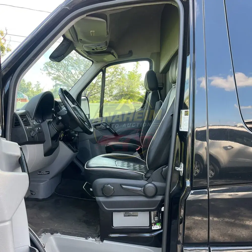 2014 Mercedes-Benz Sprinter 2500