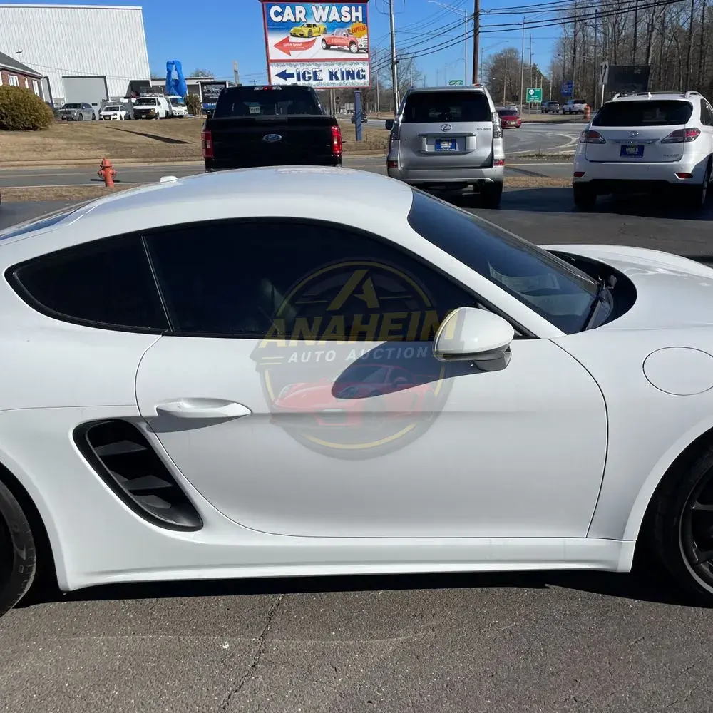 2023 Porsche 718 Cayman Base
