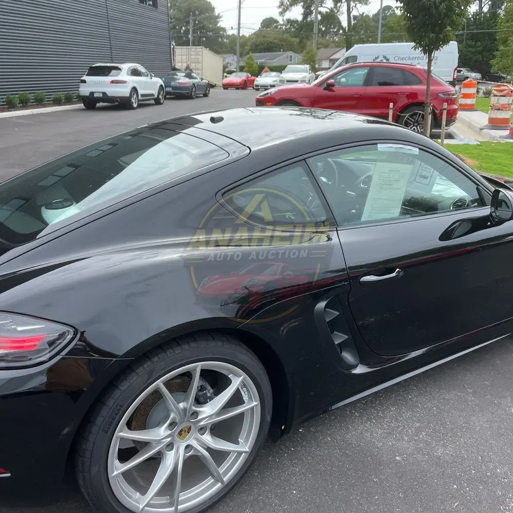 2025 Porsche 718 Cayman Style Ed