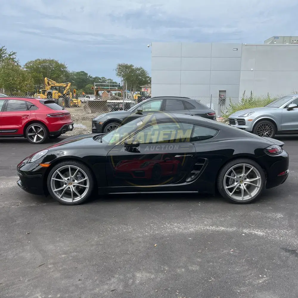 2025 Porsche 718 Cayman Style Ed