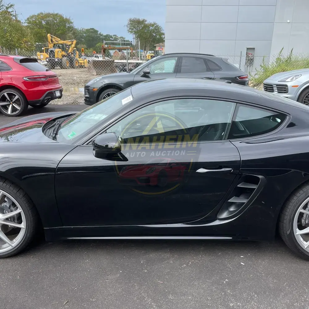 2025 Porsche 718 Cayman Style Ed