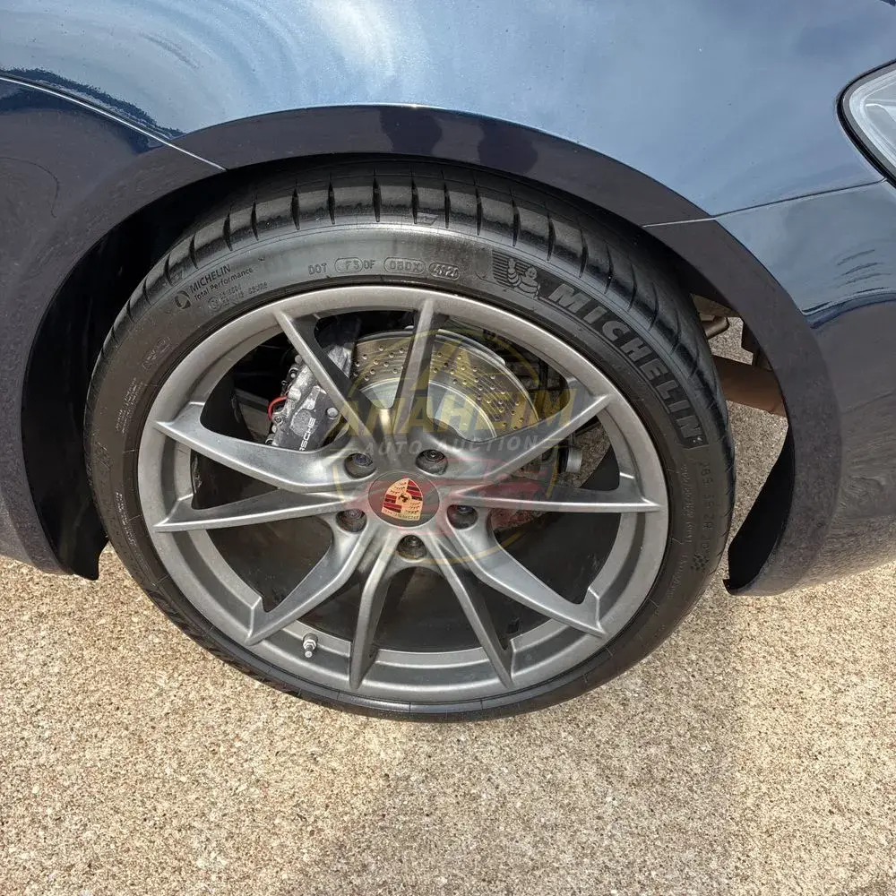 2017 Porsche 718 Cayman Base