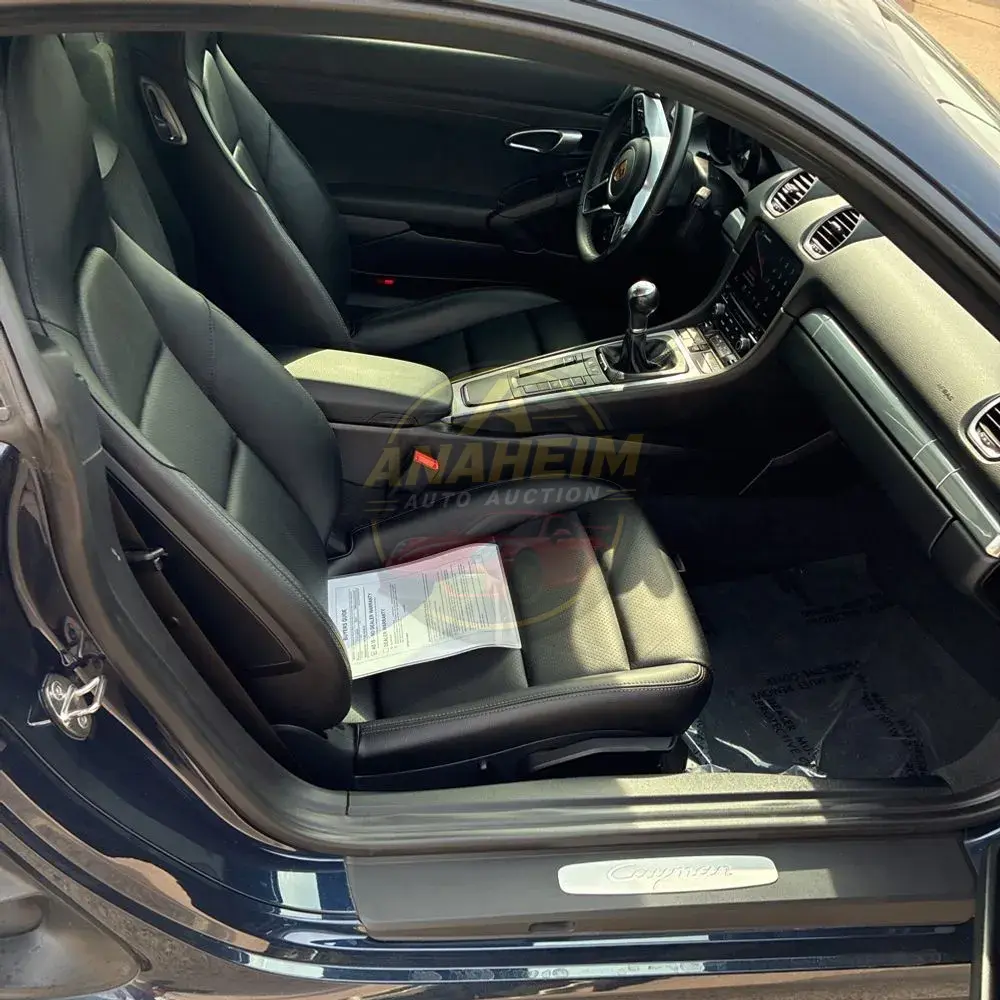 2017 Porsche 718 Cayman Base