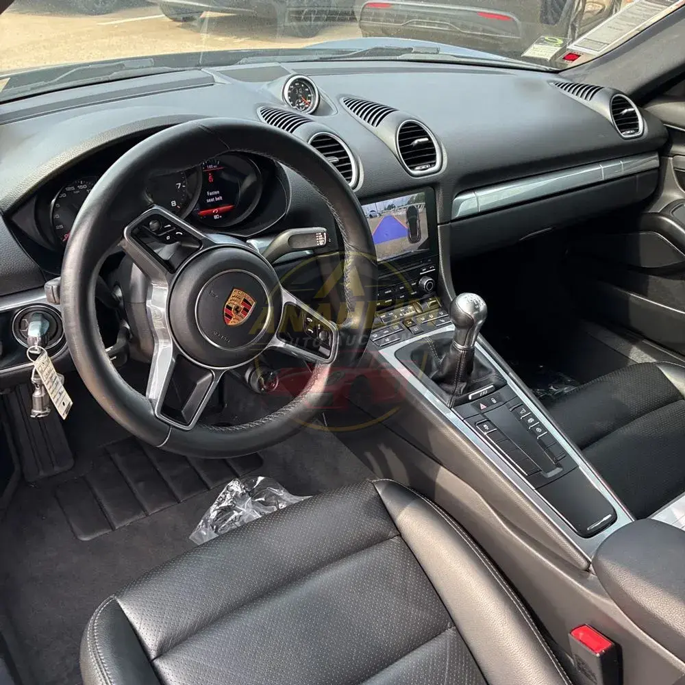2017 Porsche 718 Cayman Base