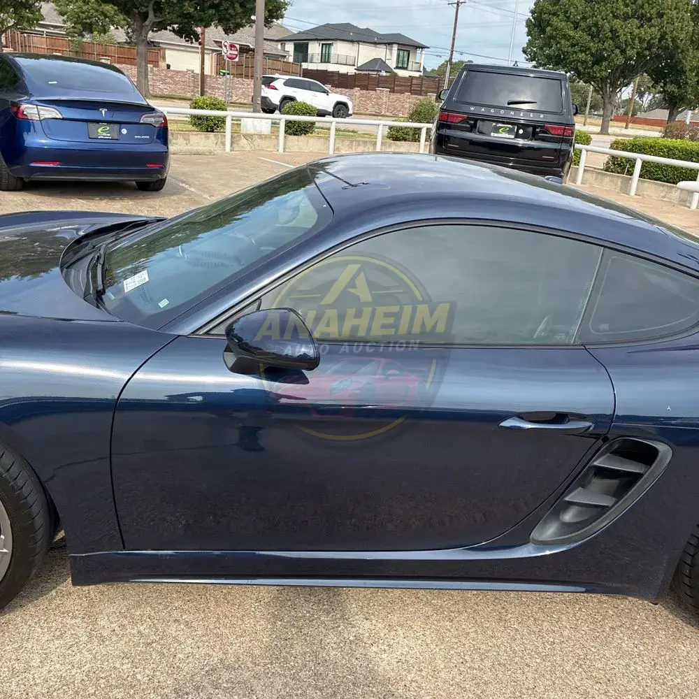 2017 Porsche 718 Cayman Base