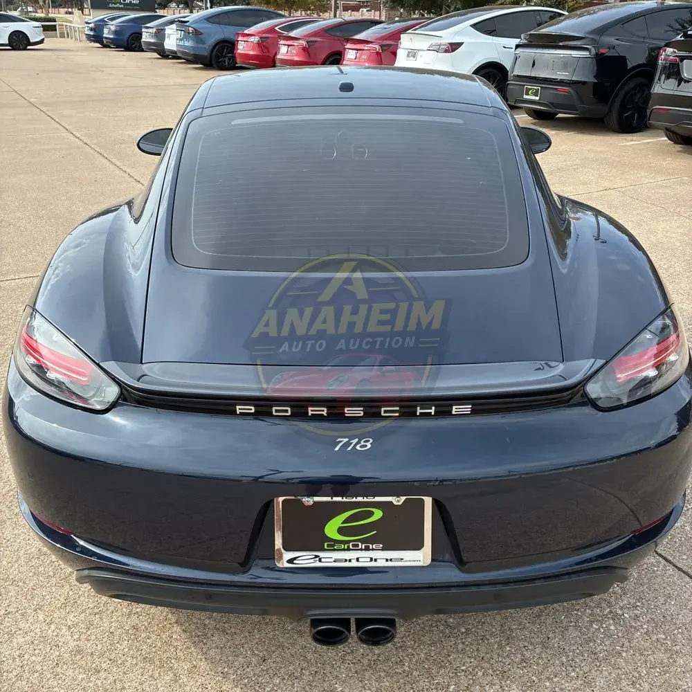 2017 Porsche 718 Cayman Base