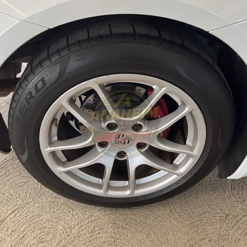 2018 Porsche 718 Cayman Base