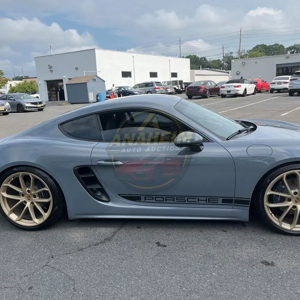 2024 Porsche 718 Cayman Base