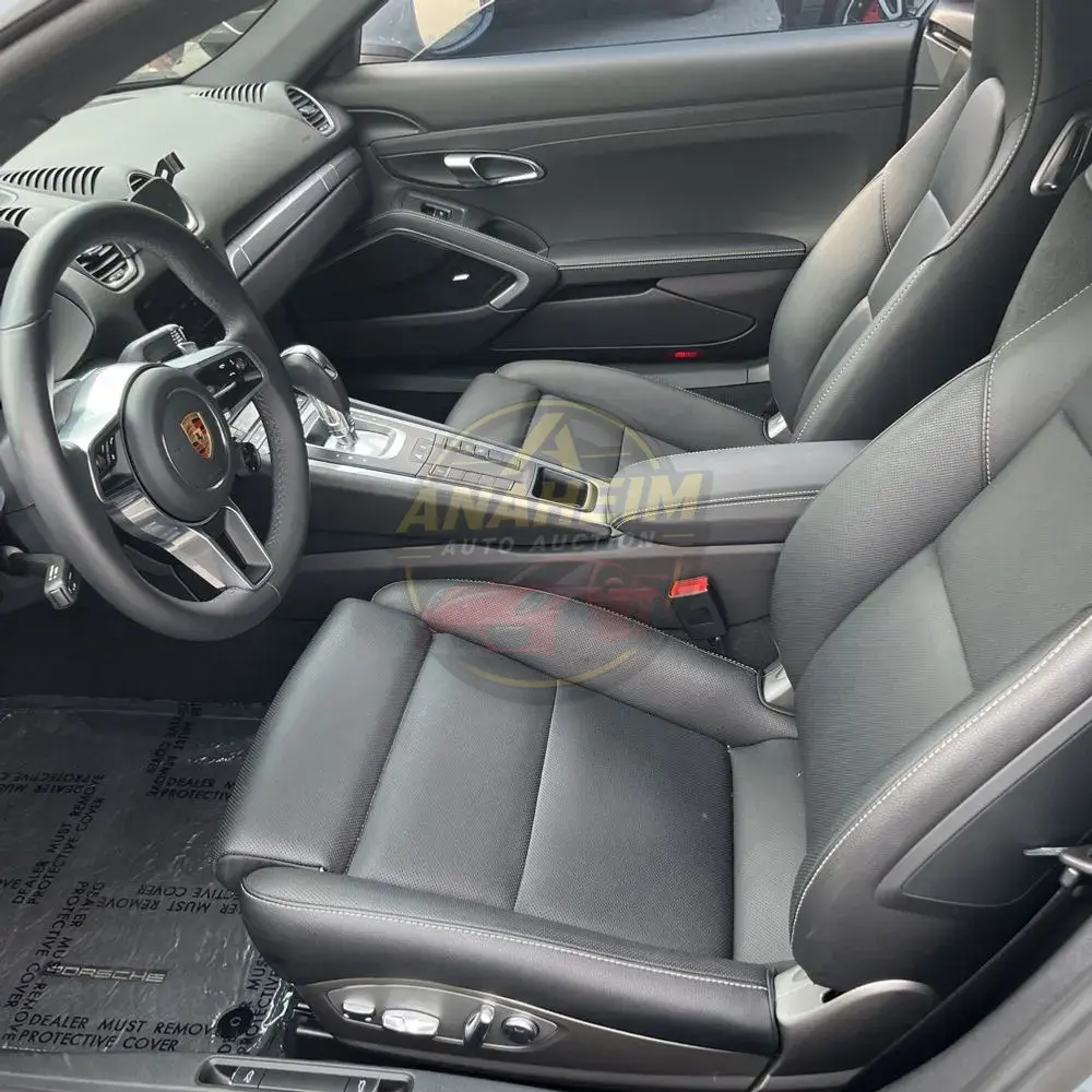 2024 Porsche 718 Cayman Base