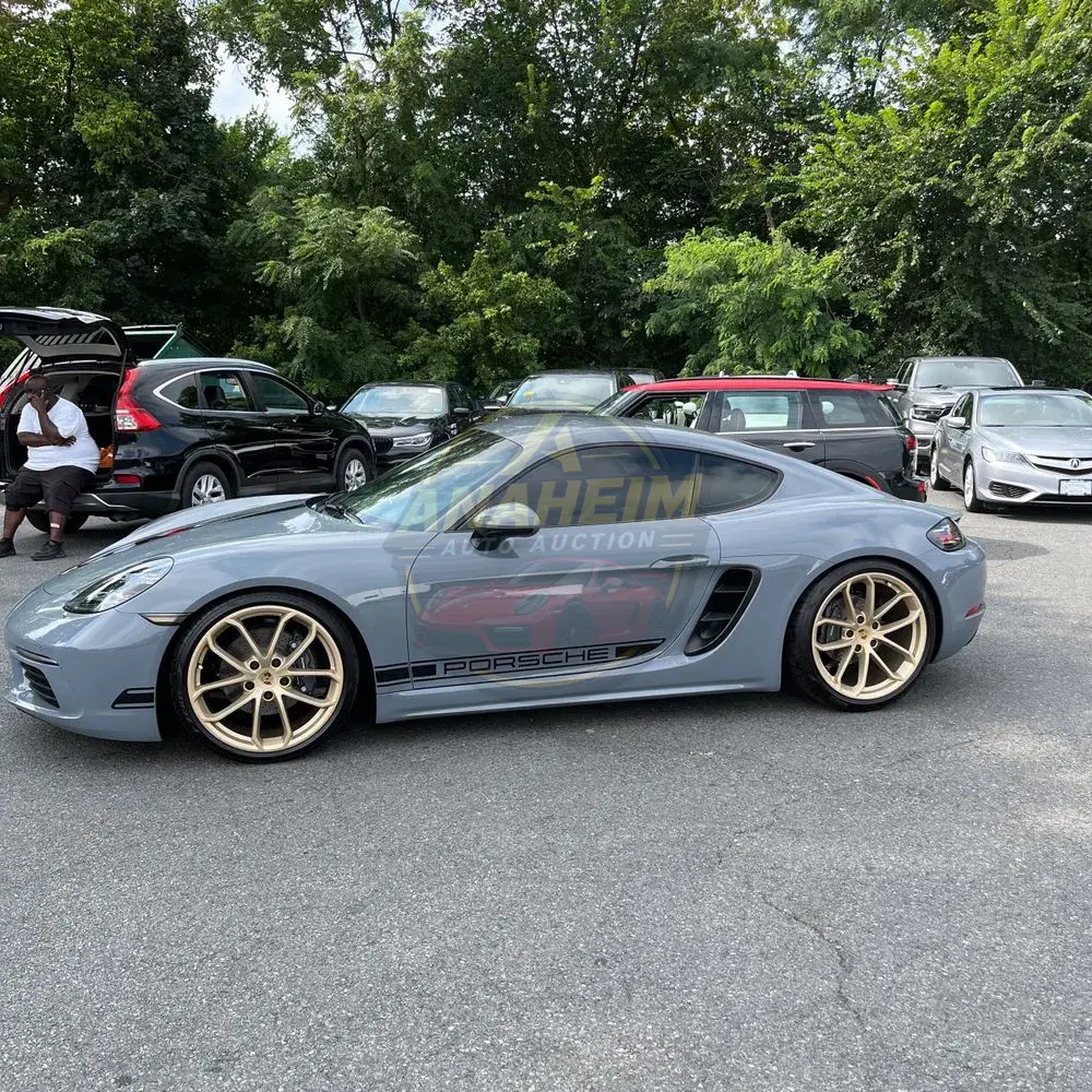 2024 Porsche 718 Cayman Base