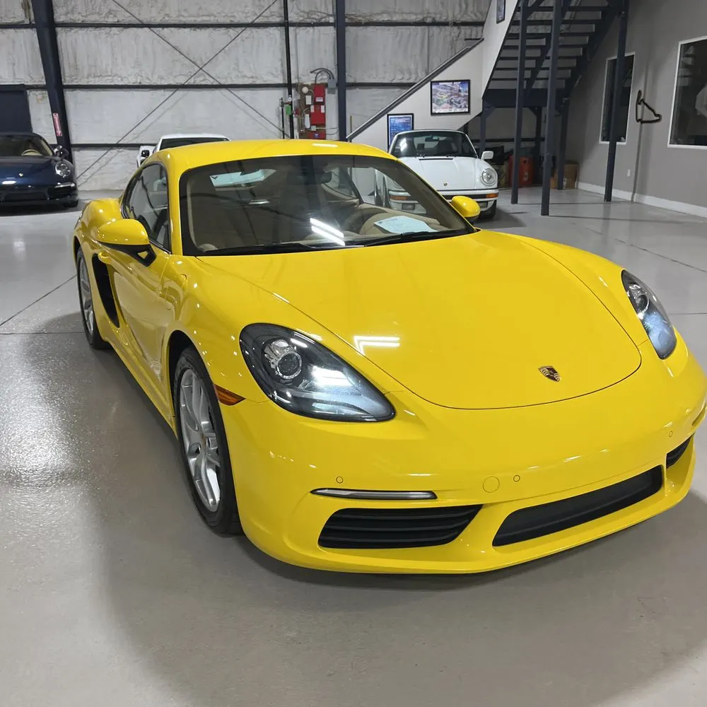 2017 Porsche 718 Cayman Base