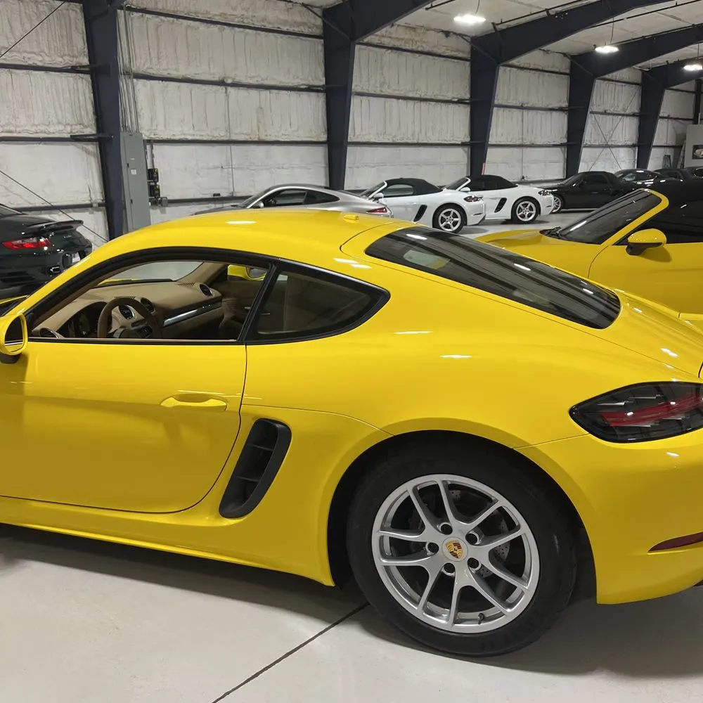 2017 Porsche 718 Cayman Base