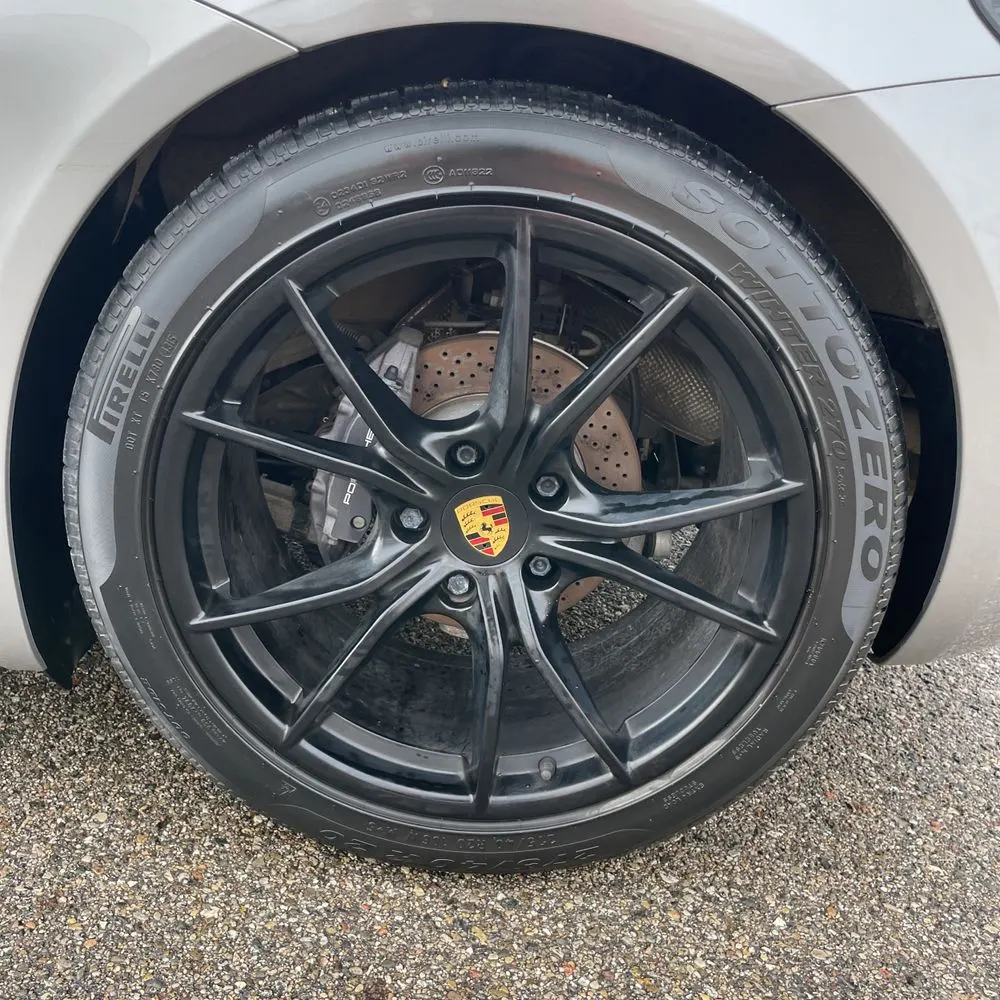2019 Porsche 718 Cayman Base