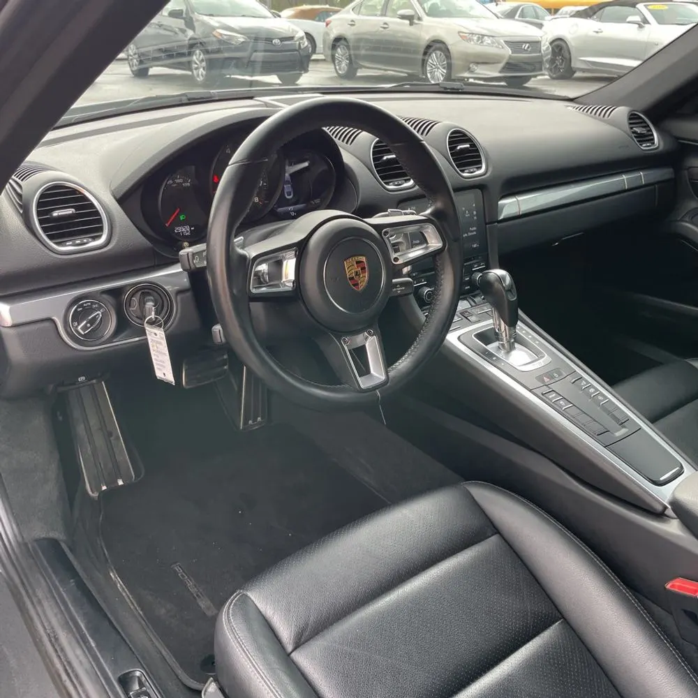 2019 Porsche 718 Cayman Base