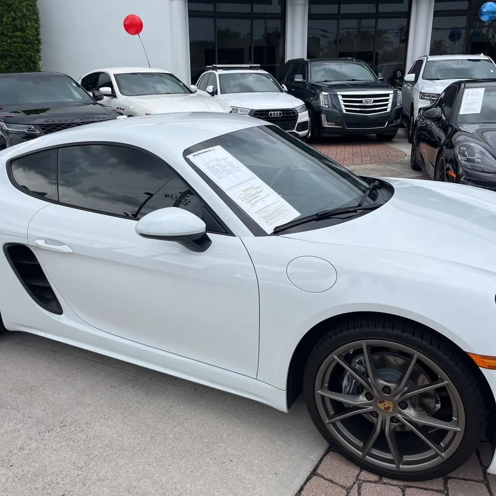 2019 Porsche 718 Cayman Base