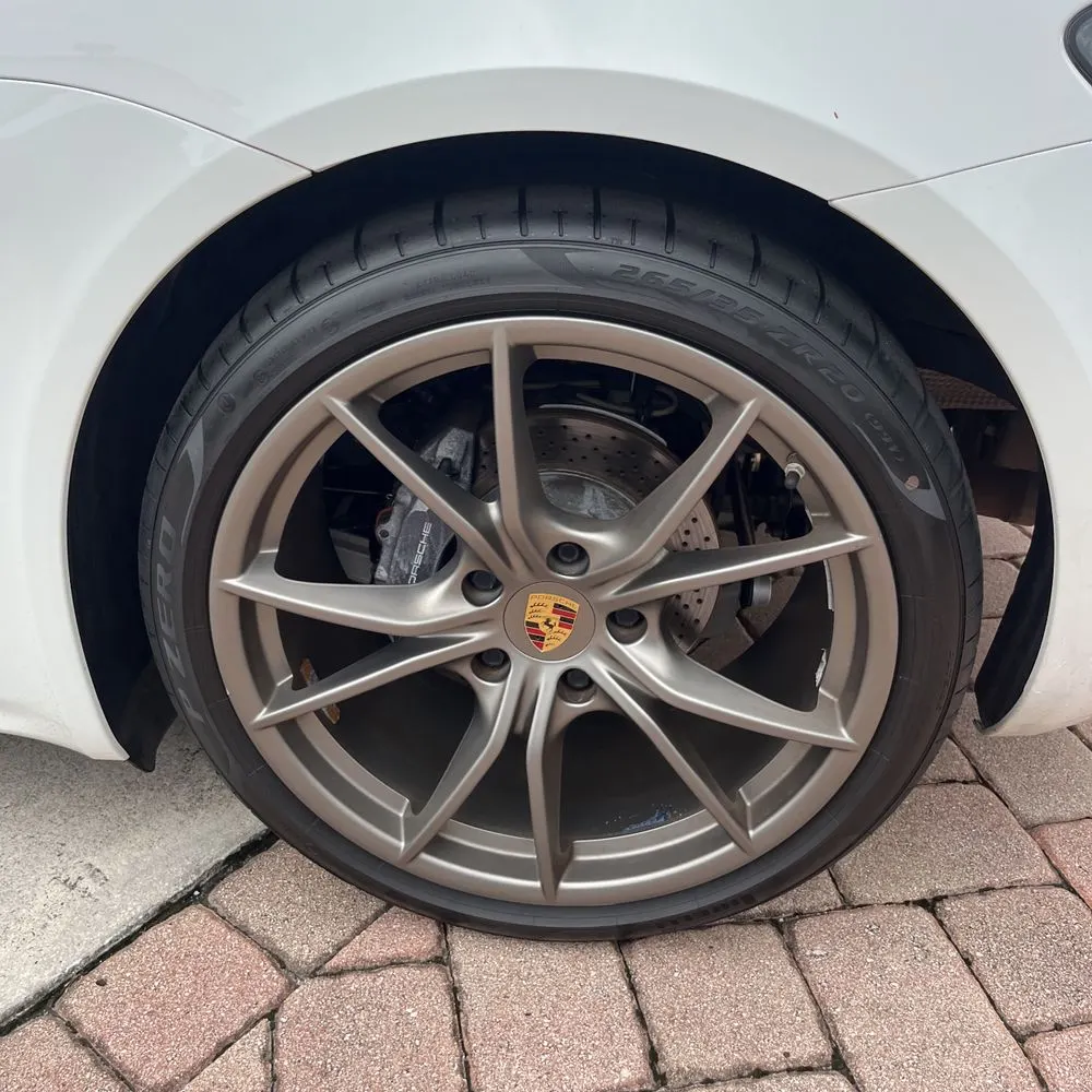 2019 Porsche 718 Cayman Base