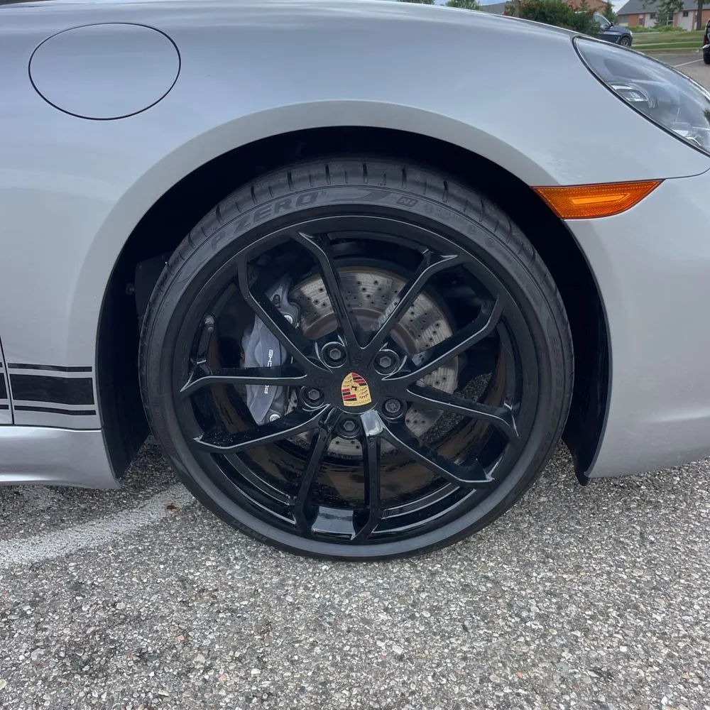 2024 Porsche 718 Cayman Base