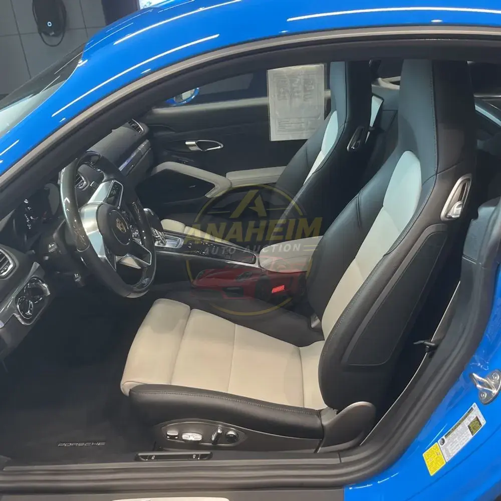 2025 Porsche 718 Cayman Base