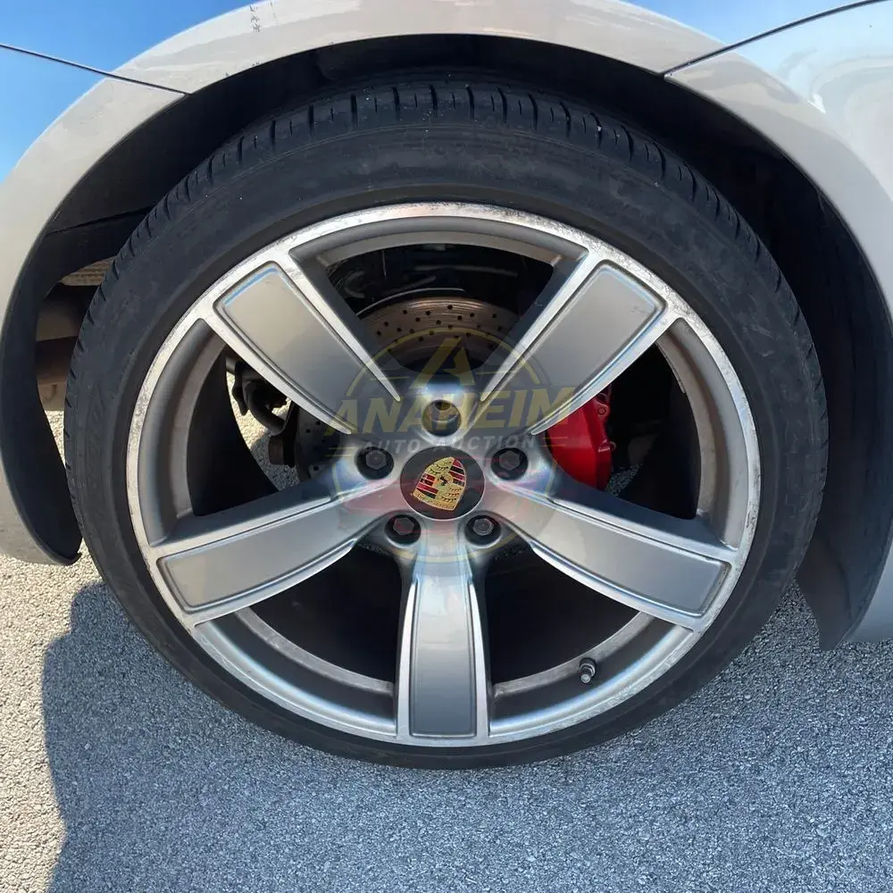 2018 Porsche 718 Cayman Base