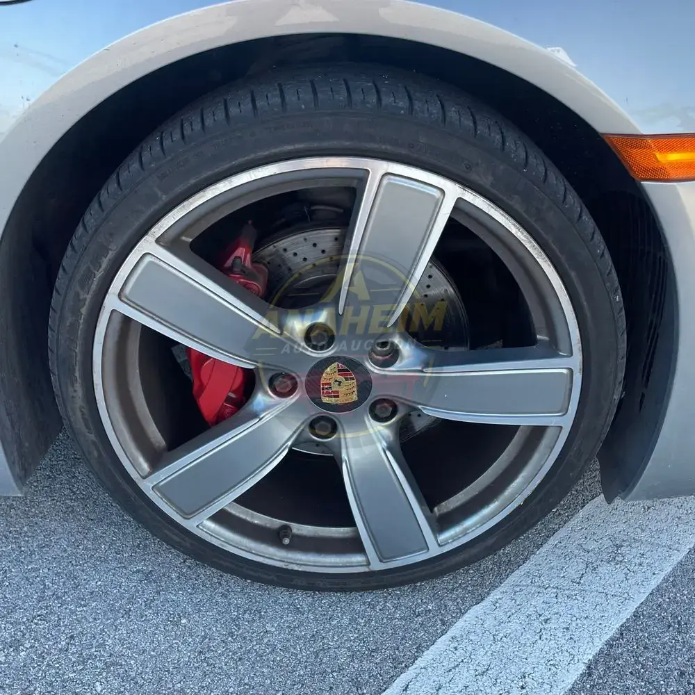 2018 Porsche 718 Cayman Base