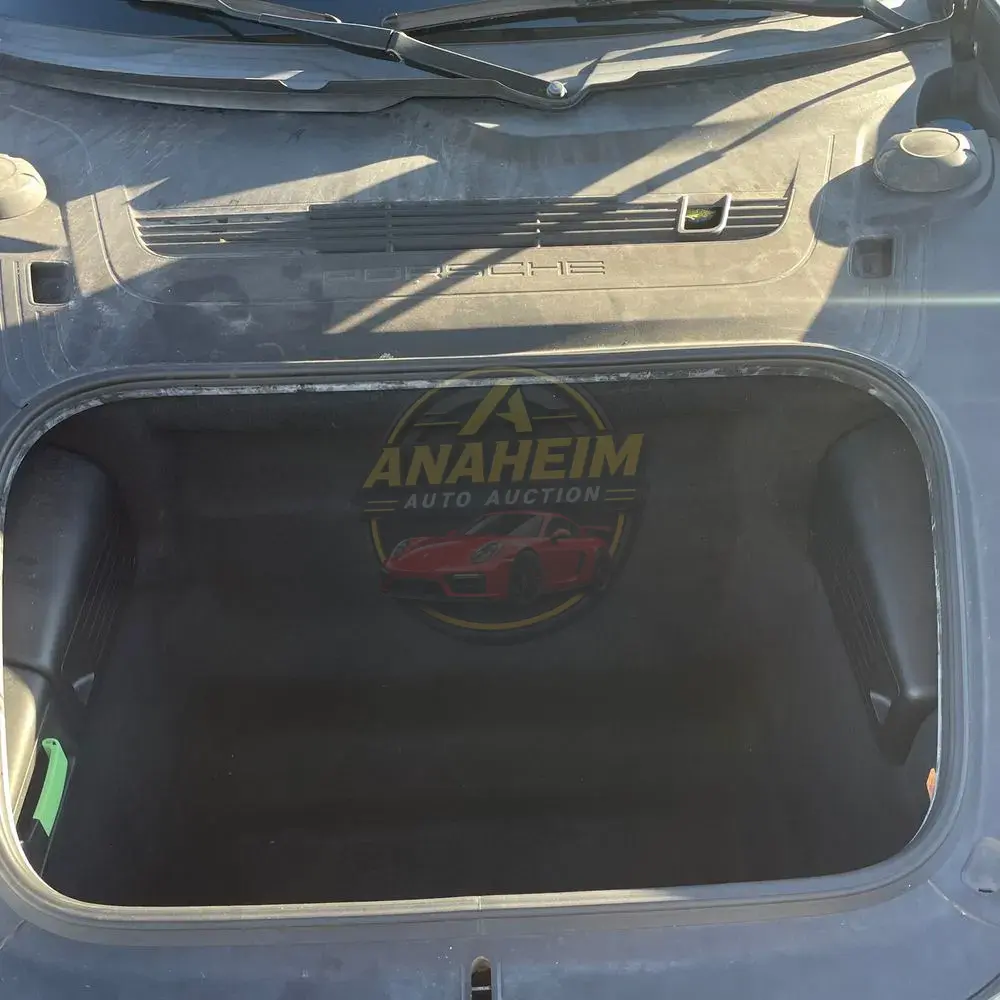 2018 Porsche 718 Cayman Base