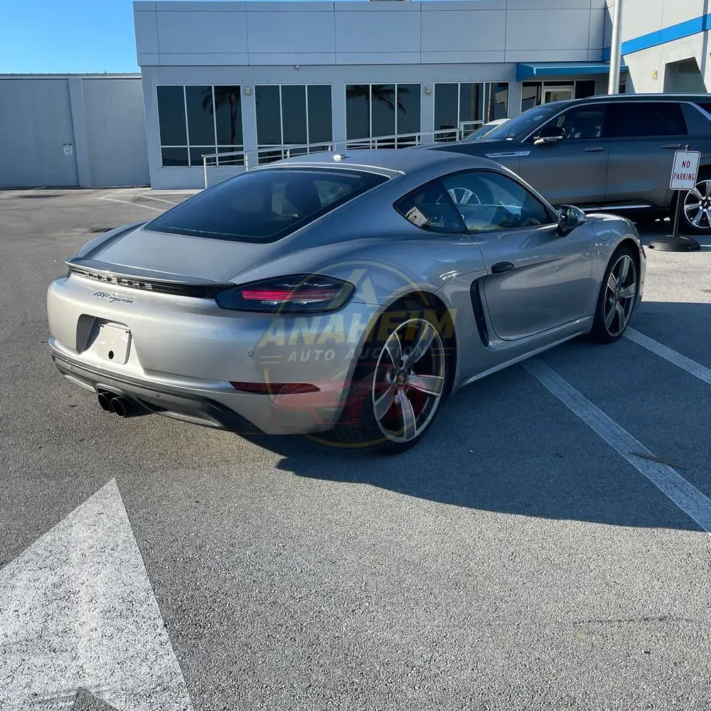 2018 Porsche 718 Cayman Base