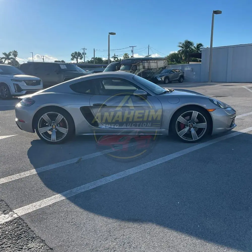 2018 Porsche 718 Cayman Base
