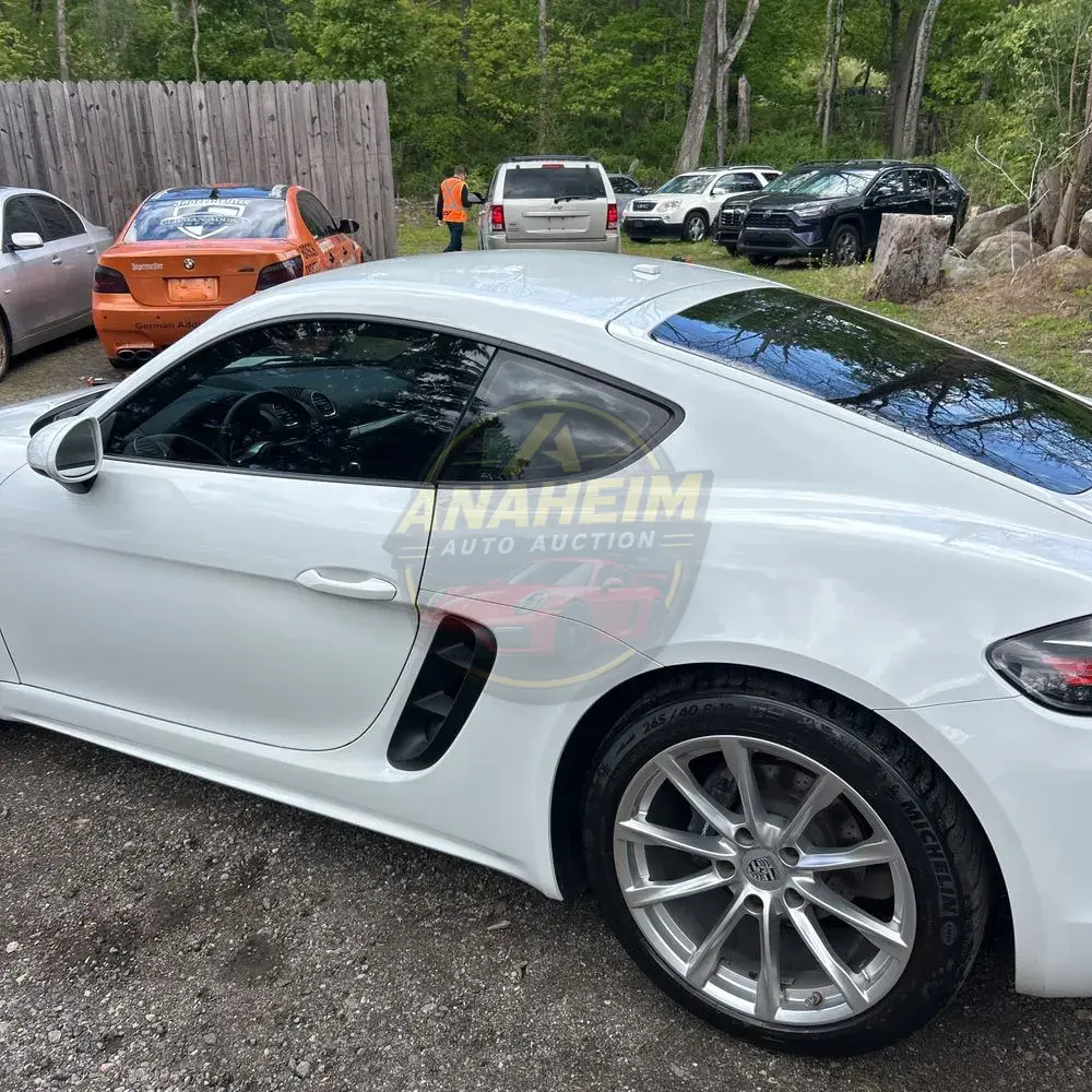 2018 Porsche 718 Cayman Base