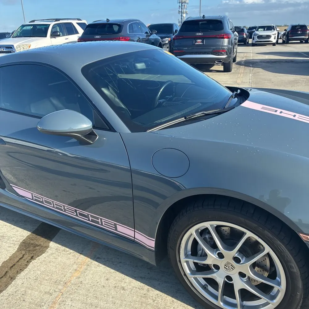 2017 Porsche 718 Cayman