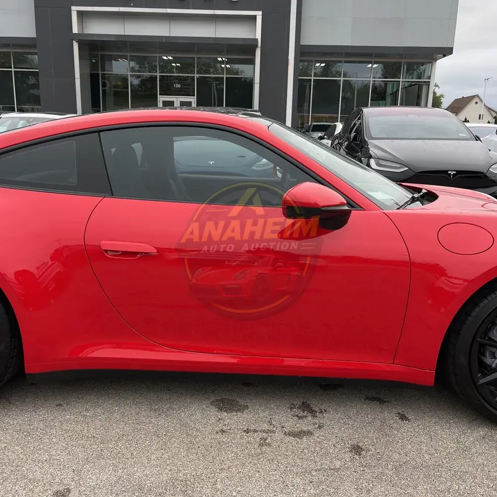2021 Porsche 911 Carrera