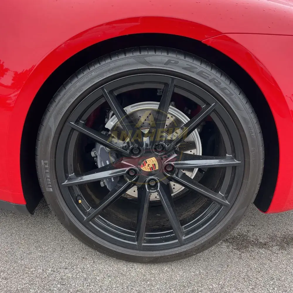 2021 Porsche 911 Carrera