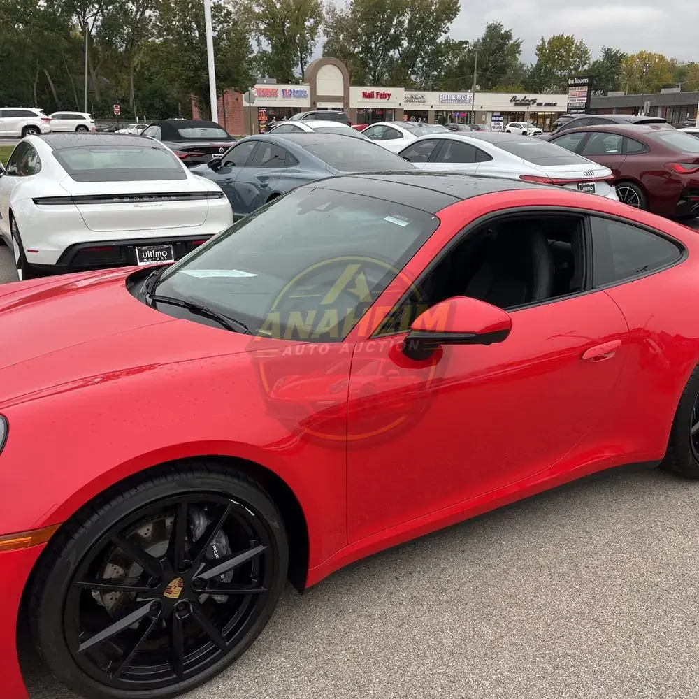 2021 Porsche 911 Carrera