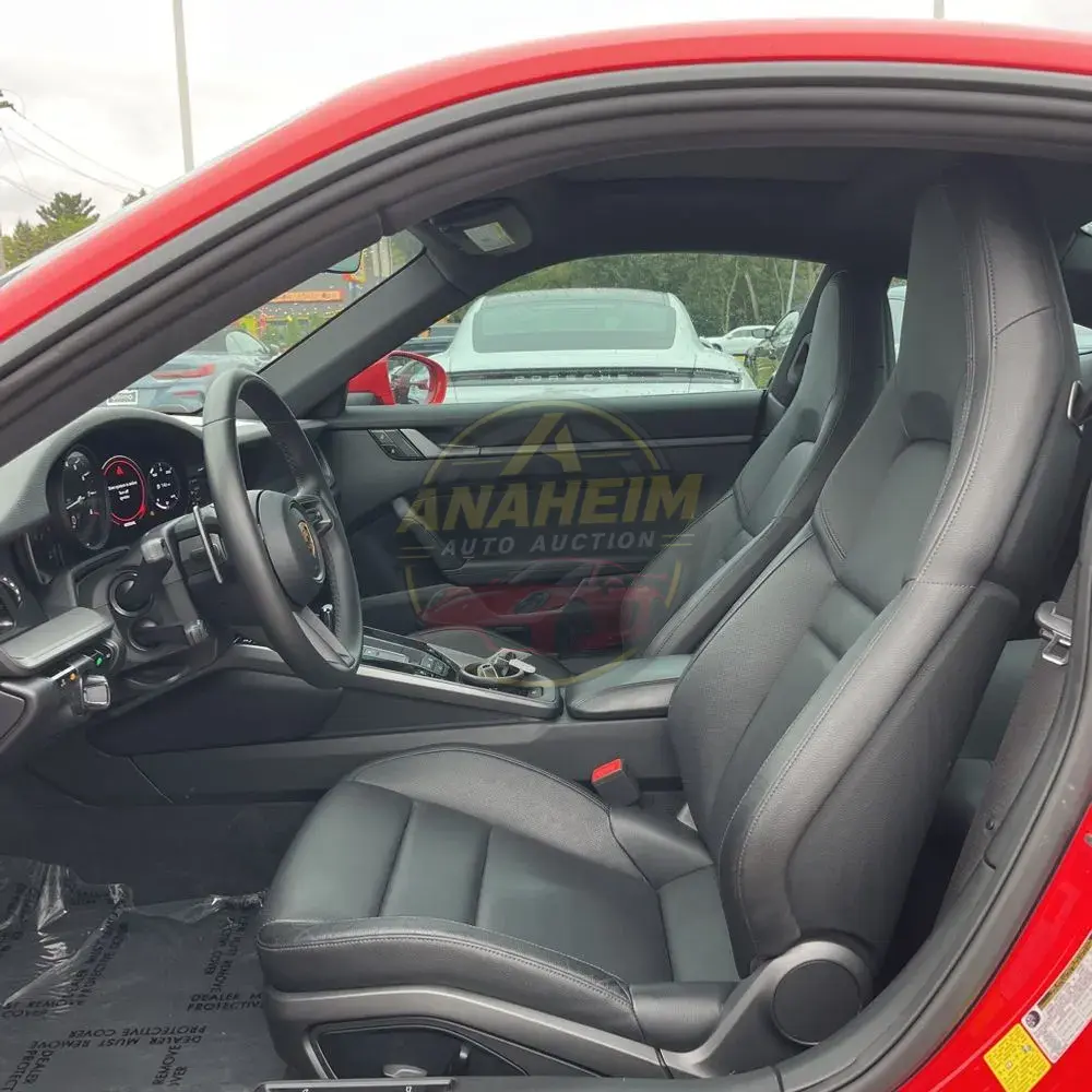 2021 Porsche 911 Carrera