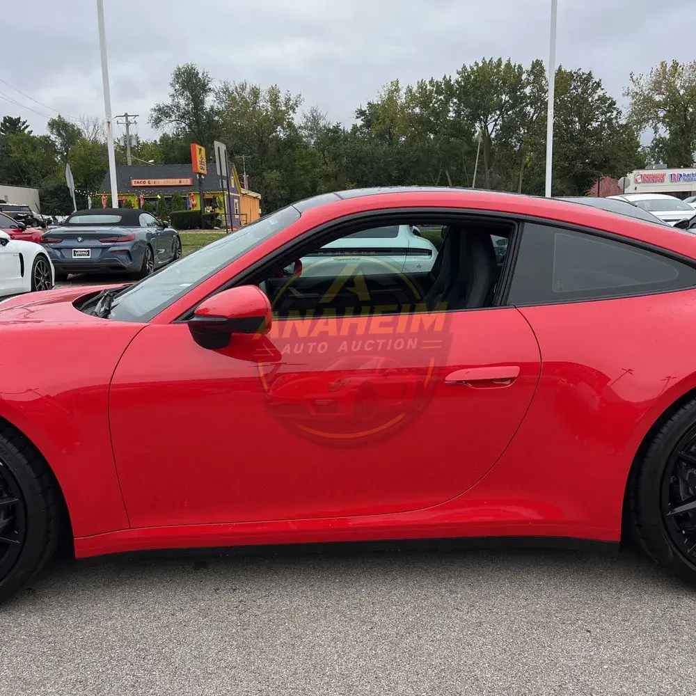 2021 Porsche 911 Carrera