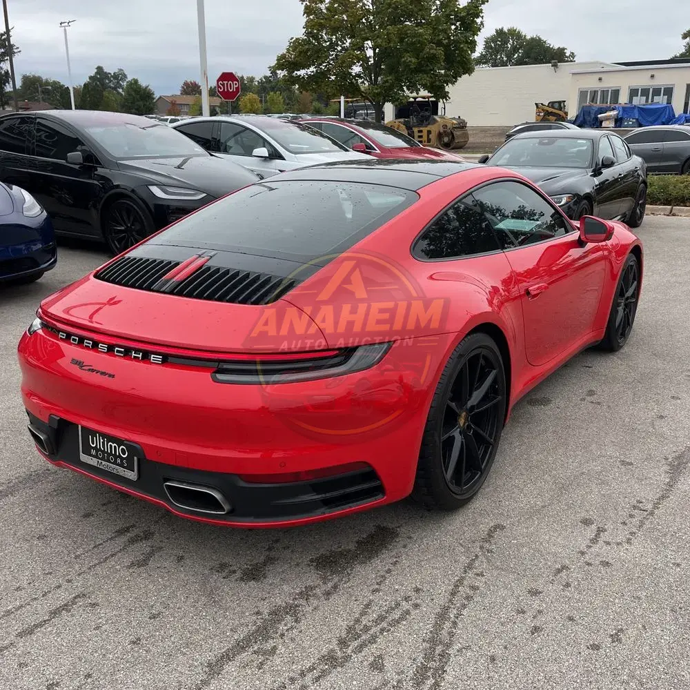 2021 Porsche 911 Carrera