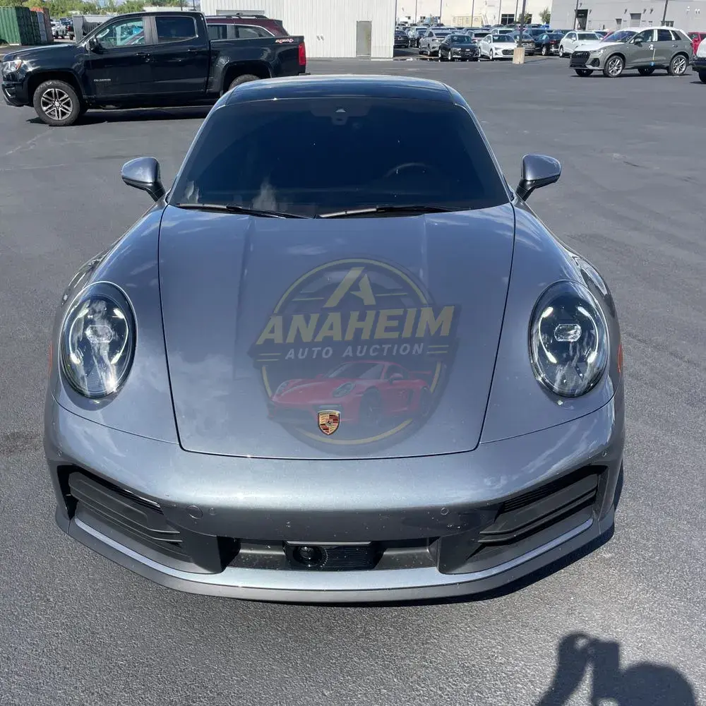 2025 Porsche 911 Carrera