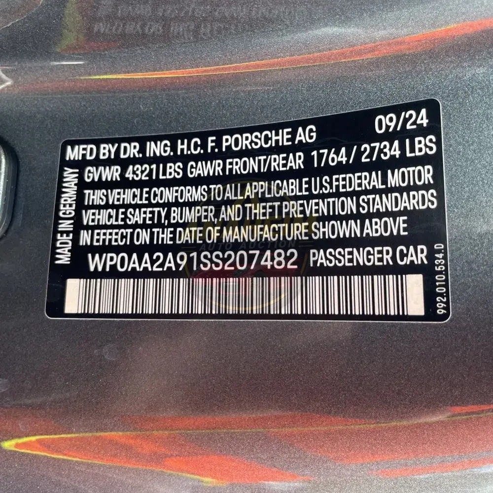 2025 Porsche 911 Carrera