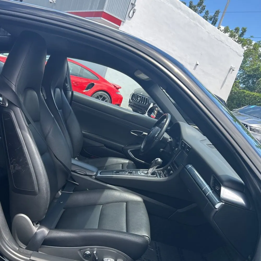 2013 Porsche 911 Carrera