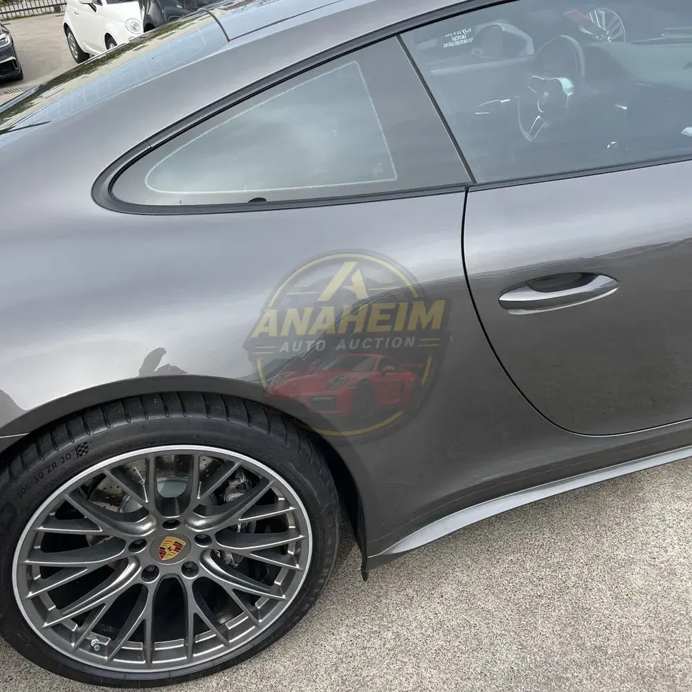 2018 Porsche 911 Carrera 4