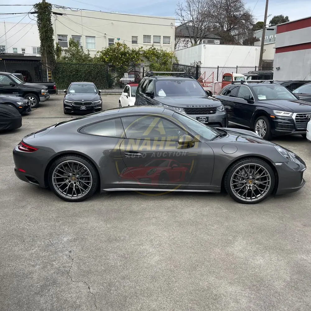 2018 Porsche 911 Carrera 4