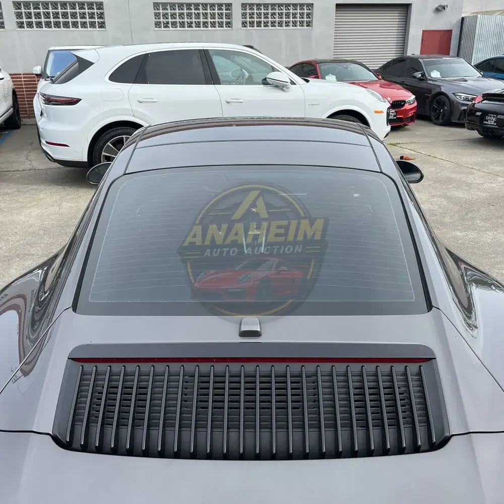 2018 Porsche 911 Carrera 4