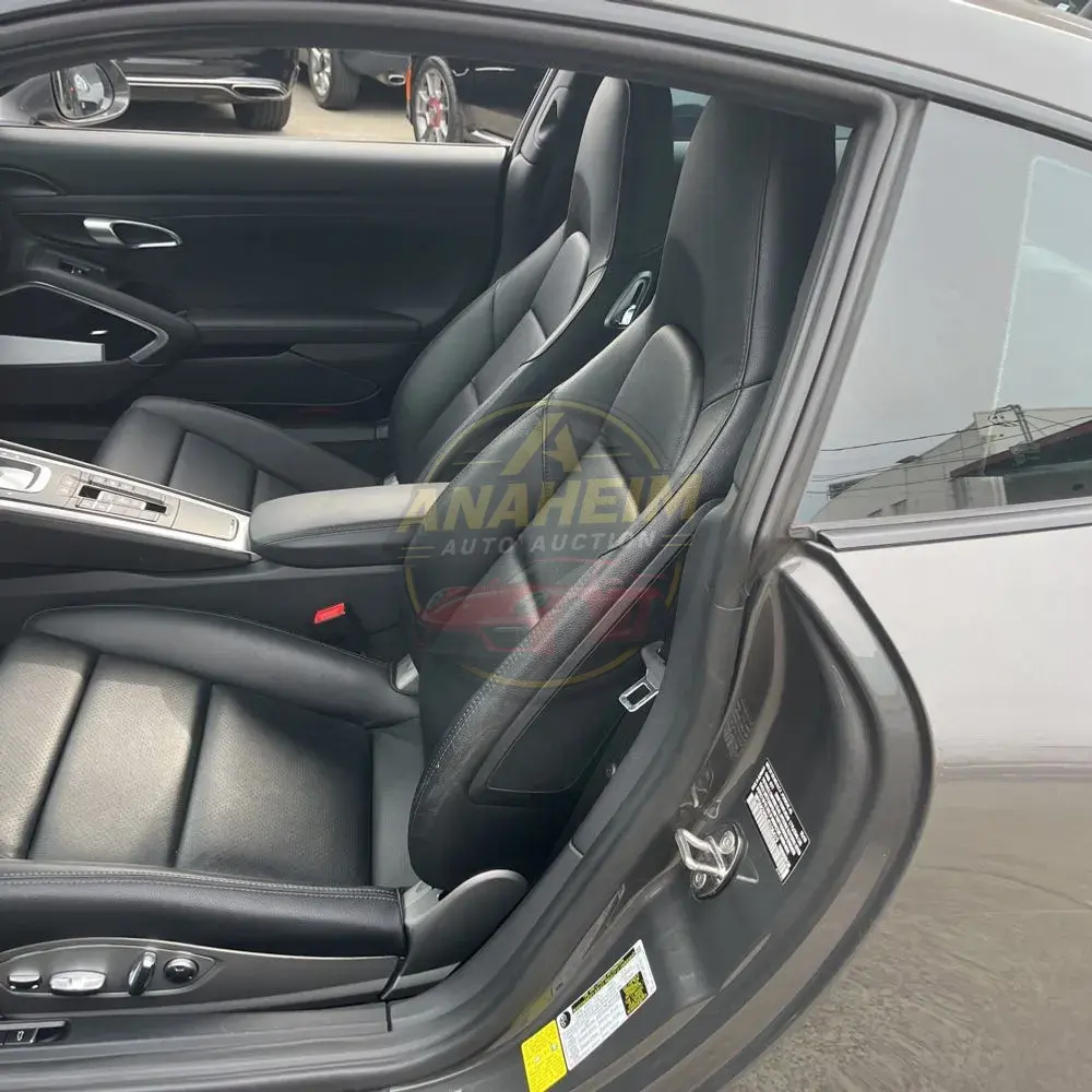 2018 Porsche 911 Carrera 4