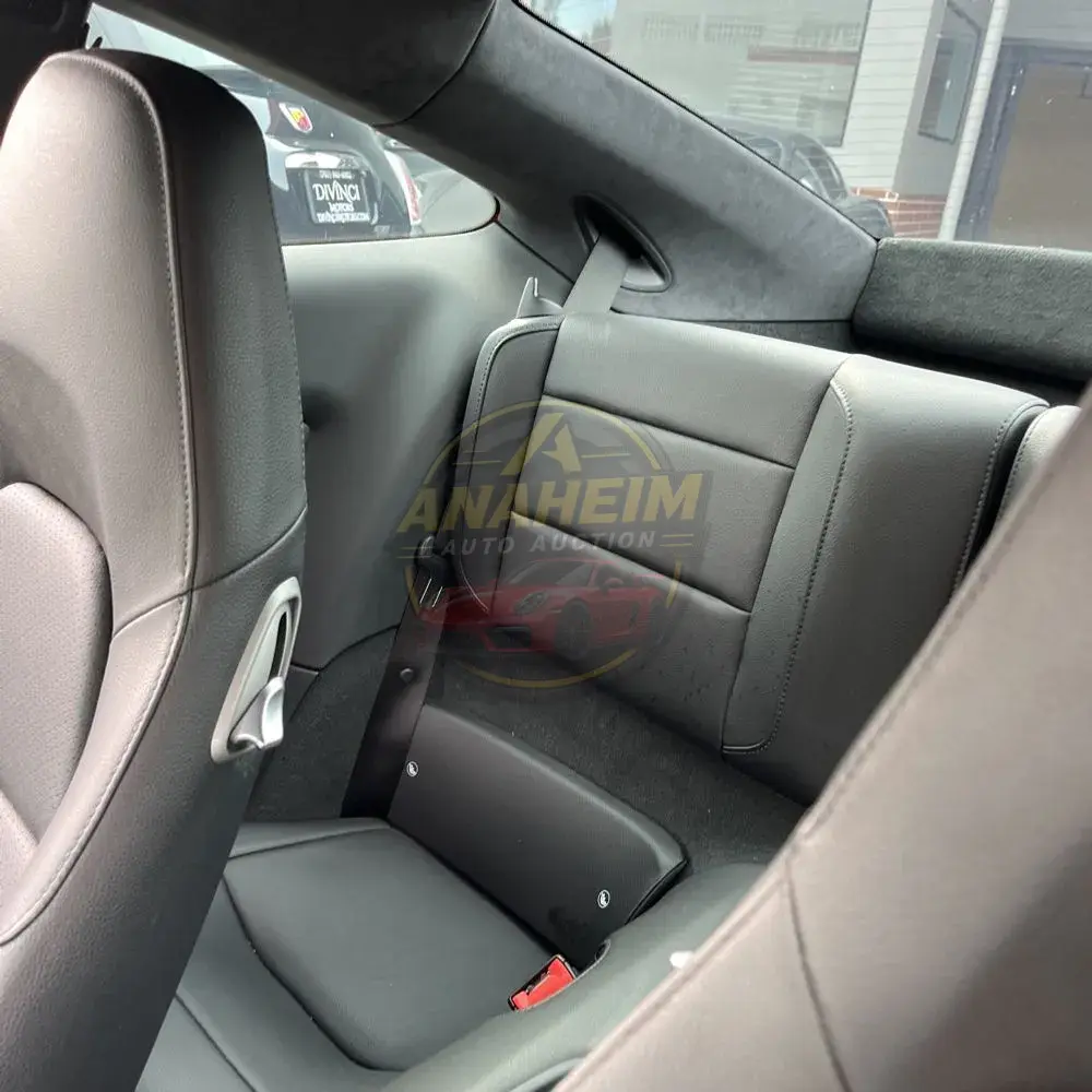 2018 Porsche 911 Carrera 4