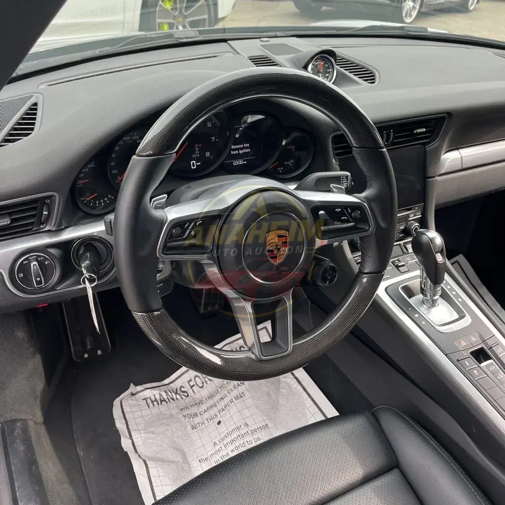 2018 Porsche 911 Carrera 4